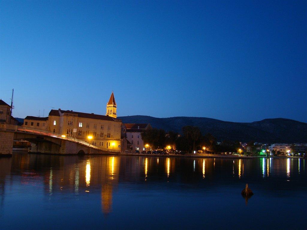 Apartment Glavica Trogir Exteriör bild